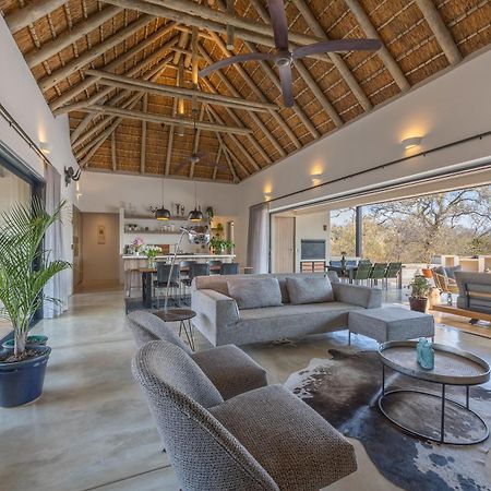 Villa Lanterfant - Luxury Stay In Nature - Solar Powered Hoedspruit Exterior foto